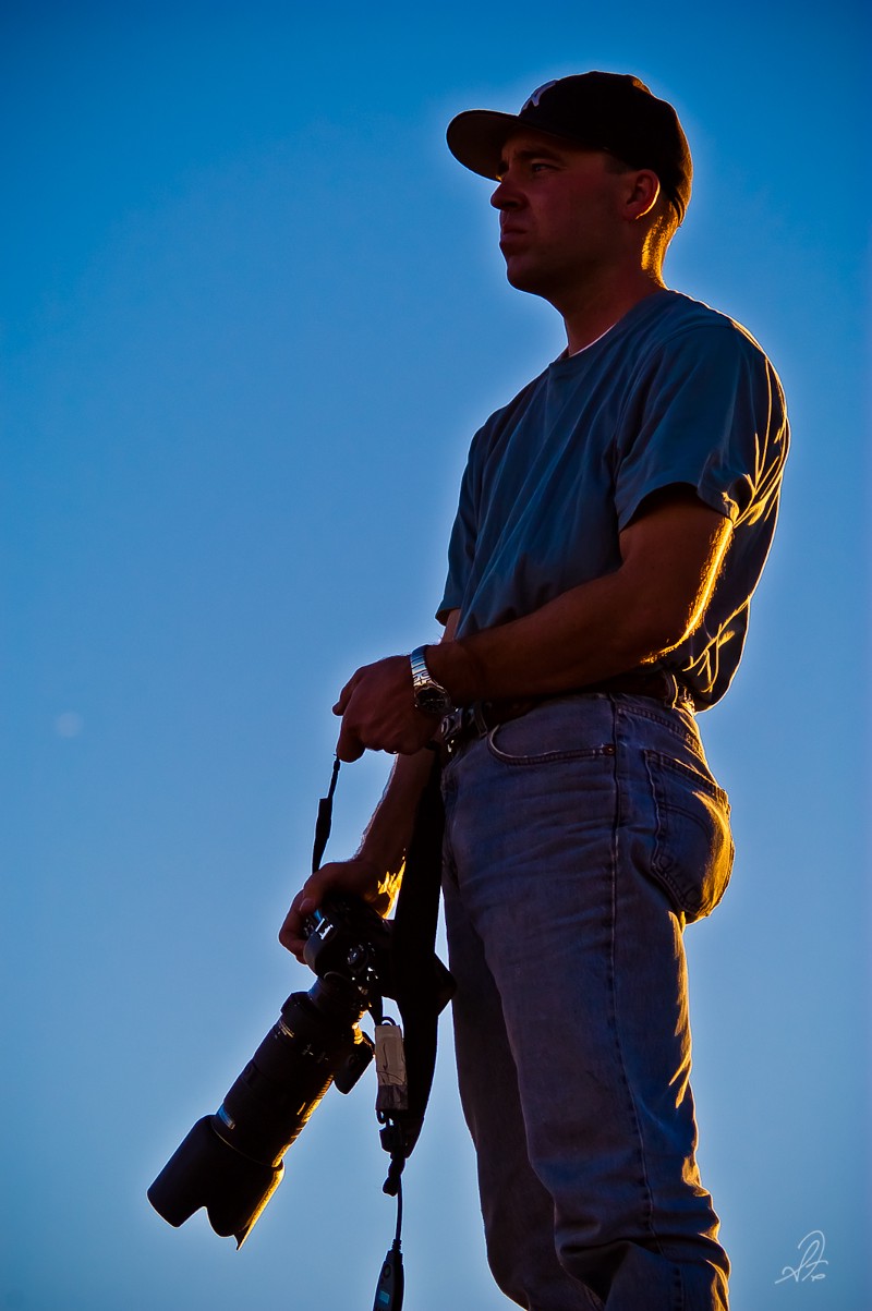 Shooting at Las Vegas Airport with my Nikon D100 and Nikkor 80–200mm f/2.8 lens in 2002.