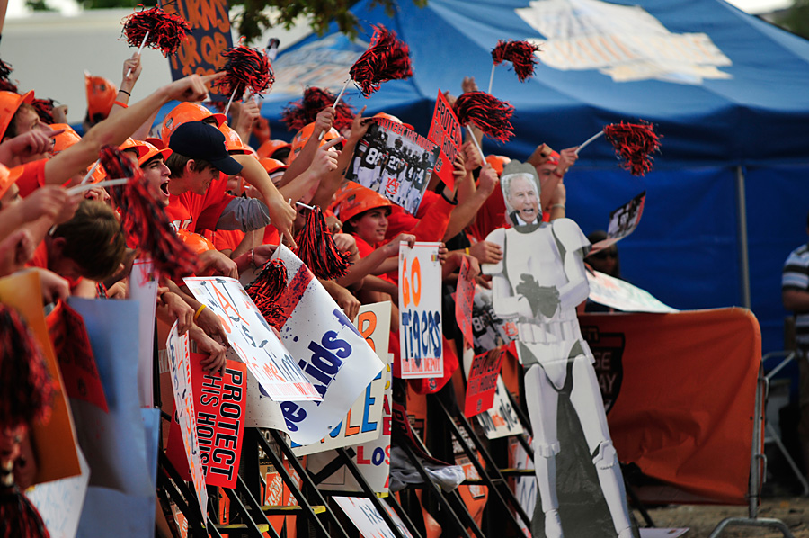 ESPN College Gameday crew records for Sport Center from Auburn campus